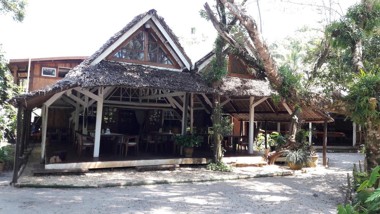 Les Acacias Bungalows Manambolo Buitenkant foto