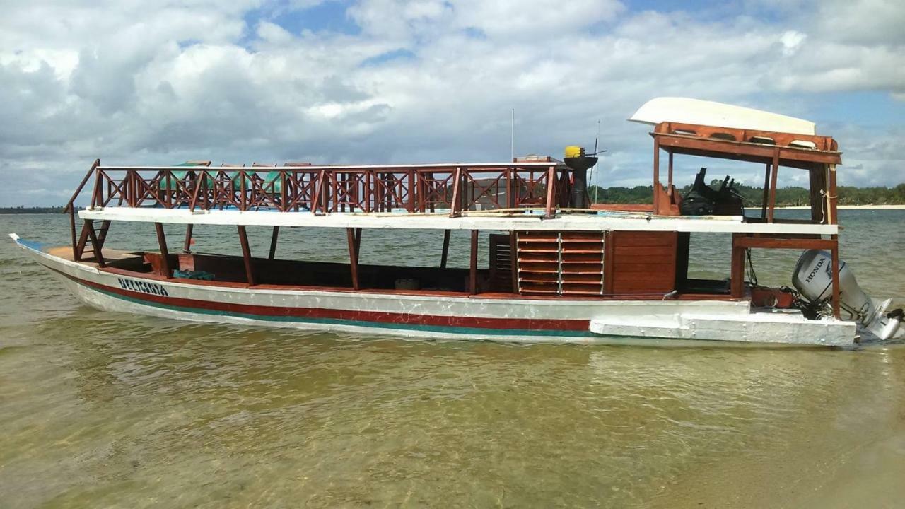 Les Acacias Bungalows Manambolo Buitenkant foto